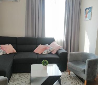 Chernomorets Apartment | Experience Relaxation at Sunny Home with Oceanfront Views
