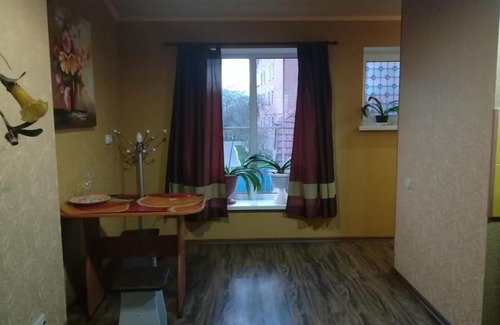 Poltava Oblast Apartment | Family-Friendly Stay at Апельсин with Kitchen Amenities