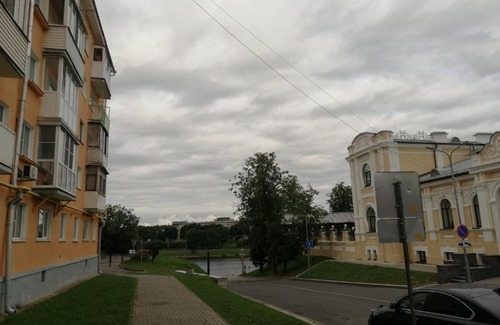 Pskov Apartment | Perfect Stay in Pskov: Riverfront Apartments Await