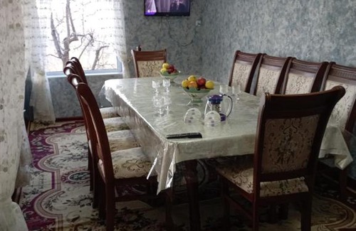 Uzbekistan House | Relaxing Apartments in Chimgan with Pool Access