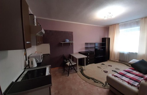 Tsentralnyy okrug Apartment | Top-Rated Аппартаменты Осипенко with Breakfast & Hot Tub