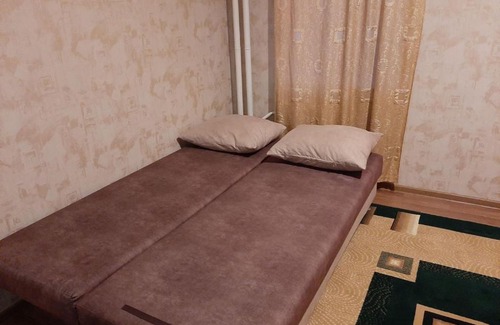 Tyumen Apartment | Pet-Friendly Аппартаменты with Breakfast & Hot Tub Await