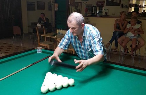 Vityazevo Resort | Pet-Friendly Аппартотель Сален with Pool and Hot Tub