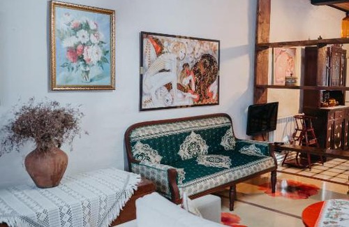 Pereslavl-Zalesskiy House | Art Hotel "At the Artists": Exceptional Stay with Hot Tub
