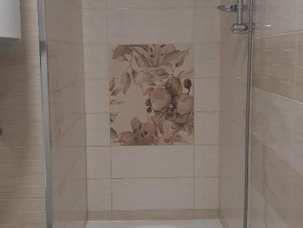 Sliven Apartment | Stylish АРт 1: Guest Rated 8.6 with Hot Tub & Dining