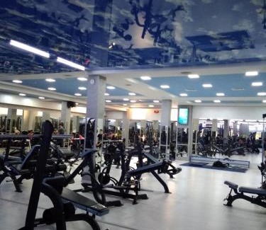 Odessa City Center Apartment | Astashkina: Family-Friendly Getaway with Pool & Spa