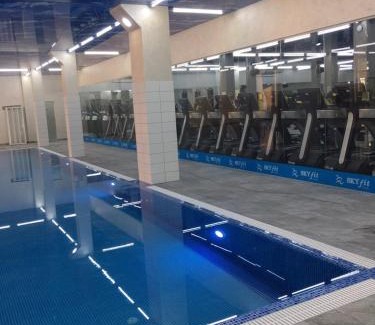 Odessa City Center Apartment | Astashkina: Family-Friendly Getaway with Pool & Spa