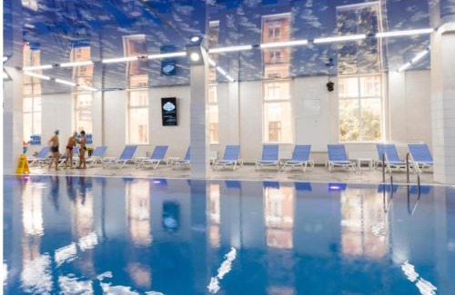 Odessa City Center Apartment | Astashkina: Family-Friendly Getaway with Pool & Spa