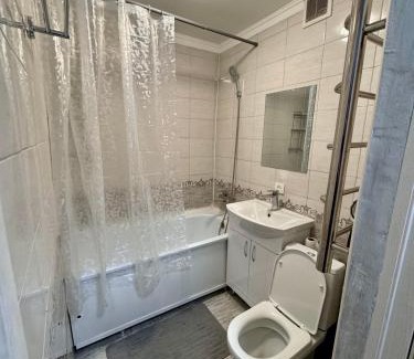 Tuzdybastau Apartment | Family-Friendly Apartments in Turksib, Kazakhstan