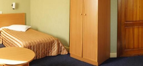 Ulan-Ude Hotel | Budget-Friendly Stay at Аян Отель with Breakfast Included