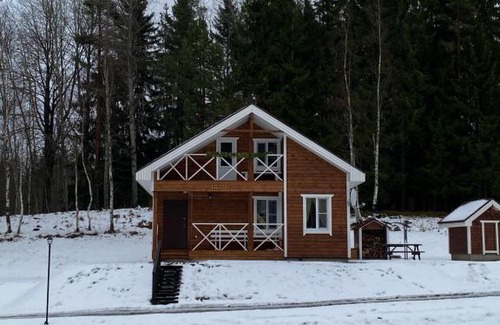 Miynal'Skoe House | Pet-Friendly Getaway at База Отдыха Карелия Ладогорье