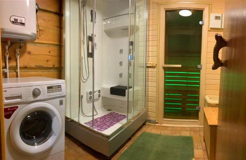 Mencherepskoe Resort | Seaside Retreat at База отдыха Чеширы with Private Beach