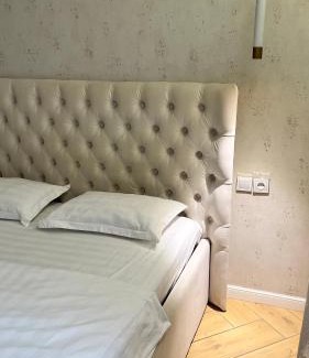 Pavlodar Apartment | Bayzakova 133: Guest Rated 10/10 for Your Perfect Stay