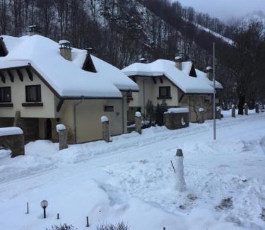 Teteven Villa | Discover Балкан Вили: Pet-Friendly Retreat with Spa & Hot Tub