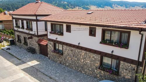 Razlog House | Discover Belyte Kъshti: 10/10 Rated Ocean View Retreat