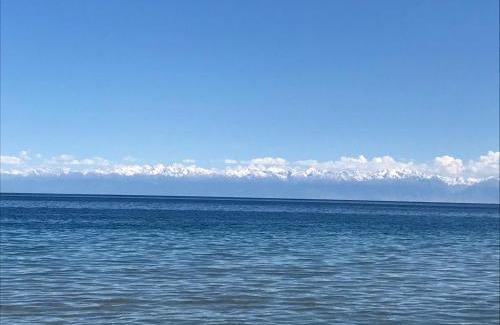 Cholpon-Ata Apartment | Oceanfront Escape at Берег3 - Guest Rated 10/10