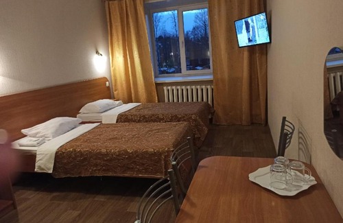 Petrozavodsk Hotel | Pet-Friendly Stay at Берёзовая роща with Breakfast Included