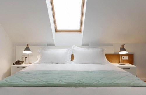 Vladivostok Hotel | Exceptional Nine Rooms Hotel with Breakfast & Top Ratings