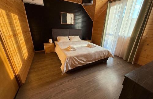 Volyn Oblast Hotel | Experience Боброва-Хата: Oceanfront Bliss for Families
