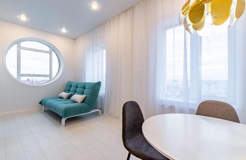 Oktyabrskiy rayon Apartment | Comfortable Stay at Большакова 25 - Guest Rated Experience