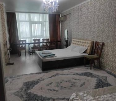 Aktobe Apartment | Spacious Three-Room Apartment with Pool and Child-Friendly Perks