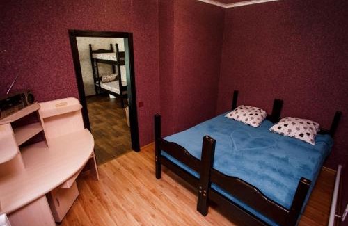 Uman House | Relaxing Retreat Near Fantasy Park with Family-Friendly Amenities