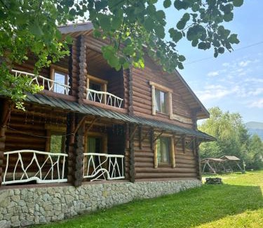 Soymy Hotel | Welcoming Будинок Художника Шипіт - Pet Friendly Retreat
