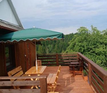 Yaremche House | Pet-Friendly Будиночок для щастя: Guest Rated 9.9/10