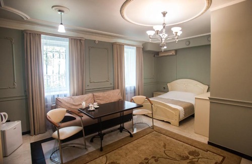 Yaroslavl Historic City Centre House | Explore the Boutique Feel of Hotel Pushkin with Breakfast