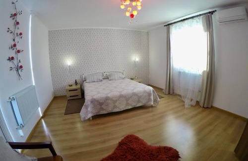 Poltava Oblast House | Top-Rated Бутік-отель "Lavanda" with Pet-Friendly Amenities