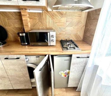 Karagandy Apartment | Discover Бухар -Жырау 72: Family-Friendly Retreat