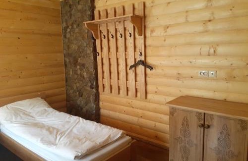 Snidavka Apartment | Discover Біла хата: Top-Rated Family Retreat with Hot Tub