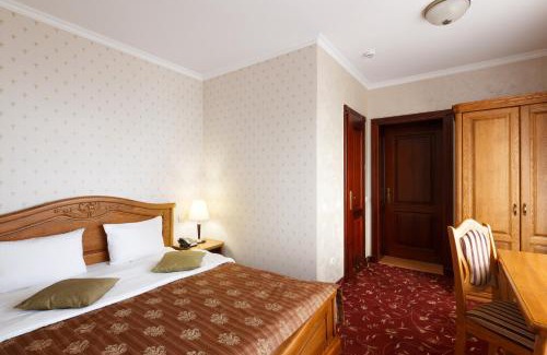 Yaremche Resort | Experience Ведмежа гора Family Resort & Spa with Ocean View