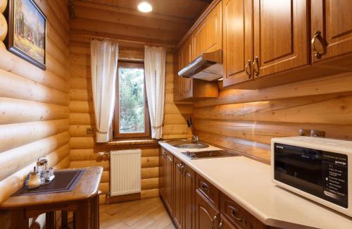 Yaremche Resort | Experience Ведмежа гора Family Resort & Spa with Ocean View