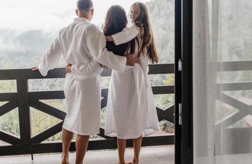 Yaremche Hotel | Discover Relaxation at Ведмежа гора Panorama Spa Resort