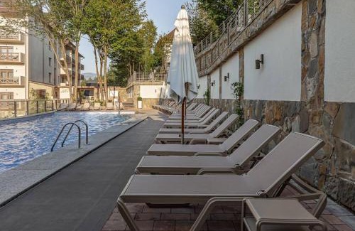 Yaremche Hotel | Discover Relaxation at Ведмежа гора Panorama Spa Resort