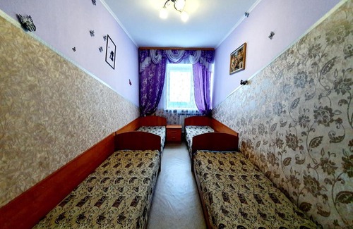 Nizhnevartovsk Hotel | Versal: Family-Friendly Hotel with Pool and Breakfast