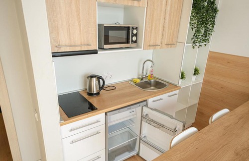 Ufa Apartment | Scenic Apartments at Upper Trade Square: Pet-Friendly Comfort
