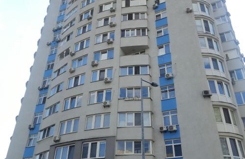 Darnyckyj Apartment | Scenic Apartments: Guest Rated 9.4 with Family Amenities
