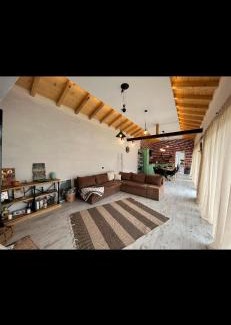 Hisarja Villa | Discover Вила Деливерски: Pet-Friendly Retreat with Hot Tub