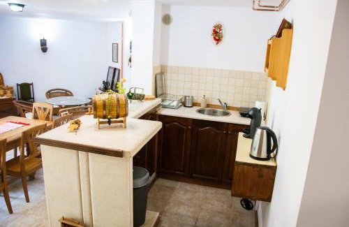 Trakata House | Top-Rated Вила Костадинов: Family-Friendly Retreat