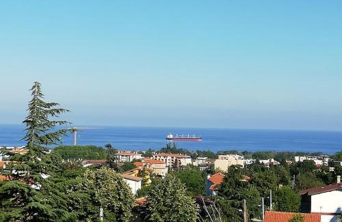 Trakata House | Top-Rated Вила Костадинов: Family-Friendly Retreat