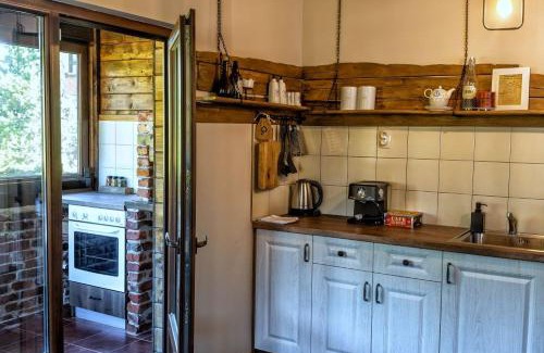 Dedovo Villa | Discover Вила Приказка: Pet-Friendly Retreat with Hot Tub