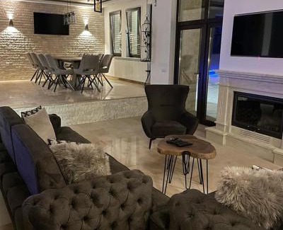 Smolyan Villa | Relax at Вила Релакс: Oceanfront Bliss & Spa Retreat