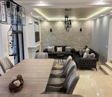 Smolyan Villa | Relax at Вила Релакс: Oceanfront Bliss & Spa Retreat