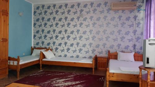 Kosharitsa Villa | Cozy Синя Иглика: Oceanfront Stay with Hot Tub Access