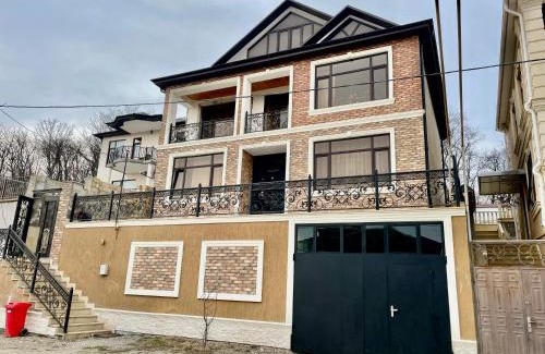 Qusar Villa | Cozy Villa in Kusary: Perfect for Family Getaways