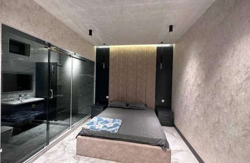 Uzbekistan Villa | Villa Retreat with Pool, Hot Tub & Pet-Friendly Charm
