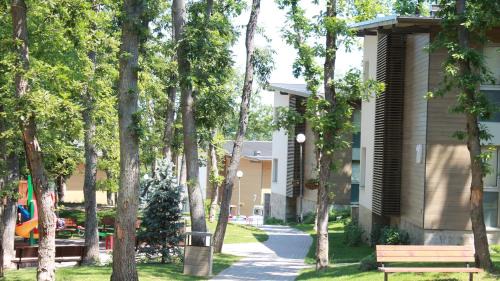 Kamchia Hotel | Welcome to Cottage Village Pirin: Oceanfront Retreat Awaits