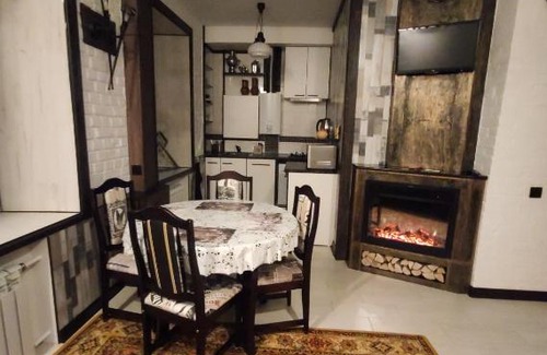 Kostroma Apartment | Vintage Elegance in the Heart of the City - Guest Rated 10/10